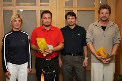 Vtzi golfovho turnaje SK Ante spolu se zstupkyn z Golf Profi a prezidentem Sk Ante