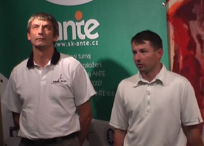 Zahájení turnaje (zleva generální ředitel Žďasu, prezident SK Ante)
